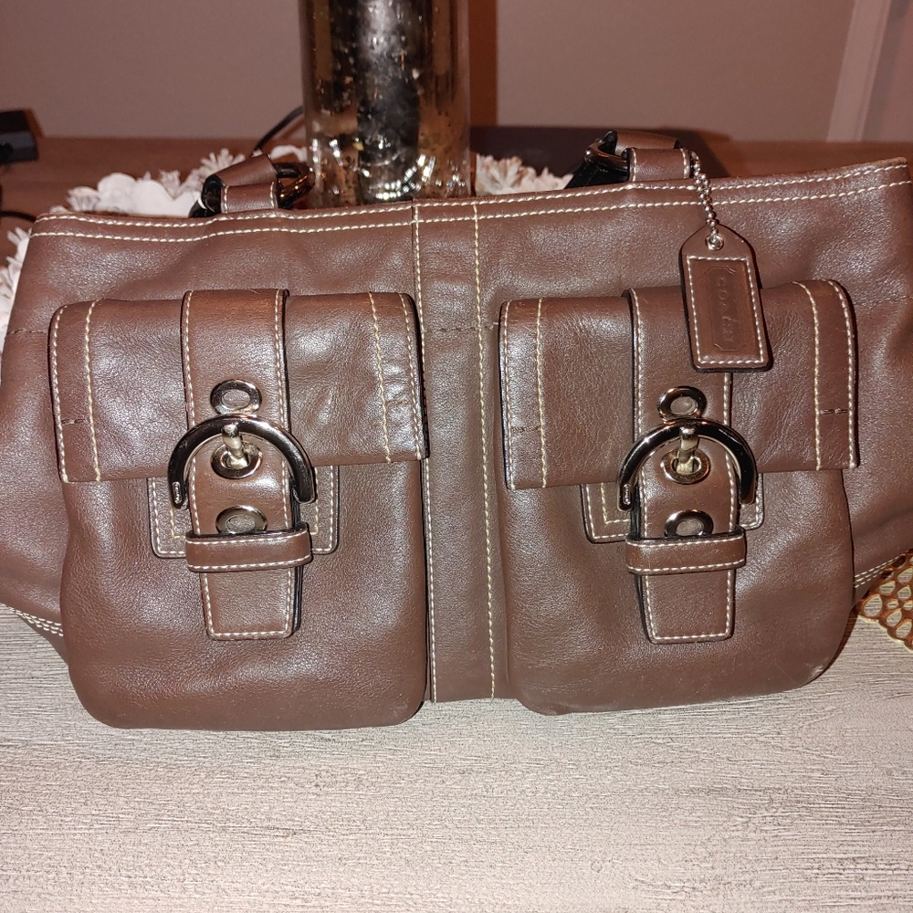 COACH HANDBAG WALLET CHECKBOOK AND DUST BAG